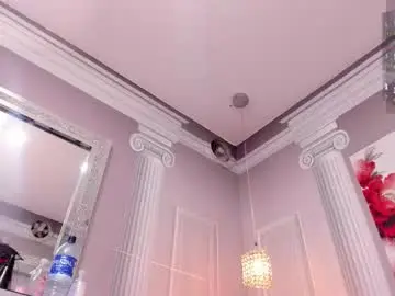 Slut_milf4u  live sex cam