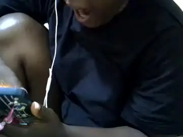 Thickianah376  live sex cam