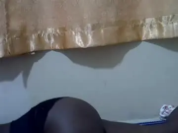 Thickianah376  live sex cam