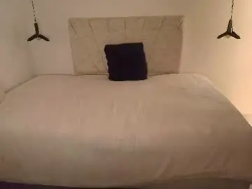 Victoria__taylor_  live sex cam