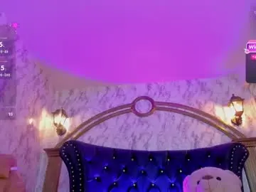 Angelinaaustin  live sex cam