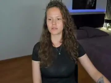 Beatricewild  live sex cam