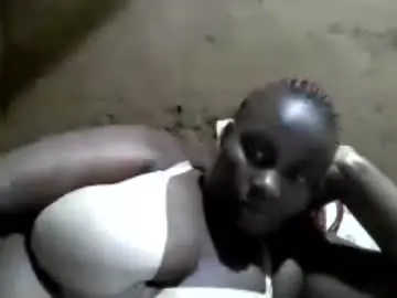 Blackbeauty002  live sex cam
