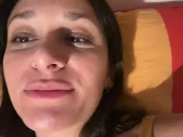 Chicamala872876  live sex cam