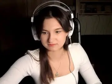 Denaemalikowski  live sex cam