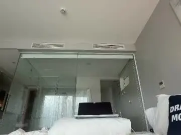 Deva_alice  live sex cam