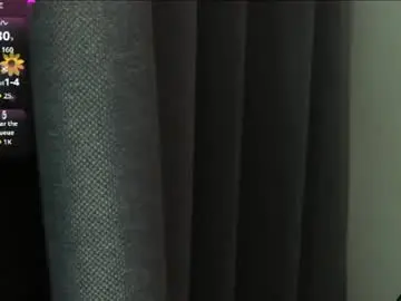 Emmyyk  live sex cam