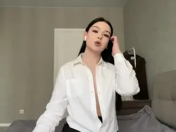 Mia_asterr_  live sex cam