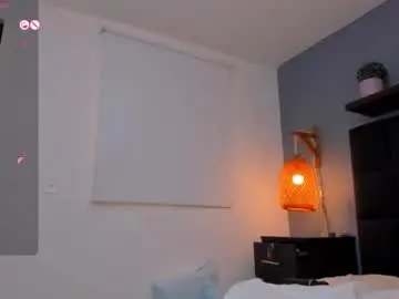 Natalie_esmith  live sex cam