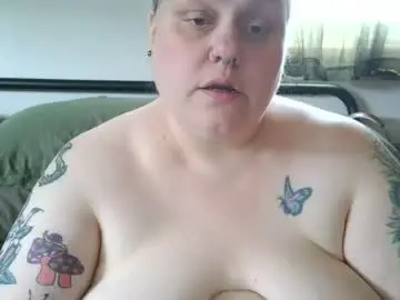 Nellatlas  live sex cam
