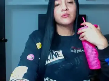 Nixi777  live sex cam