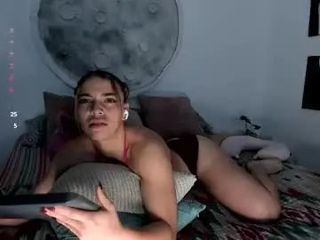 Selyn_  live sex cam