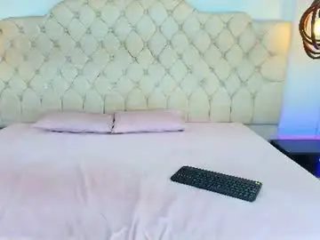 Zenyavirelli  live sex cam