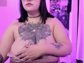 Alicebrinck  live sex cam