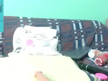 Avalericherrycm101  live sex cam