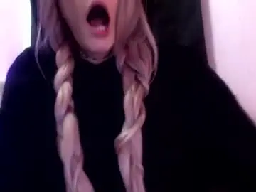 Chaicutie  live sex cam