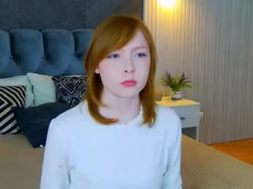 Cherrycrushlove  live sex cam