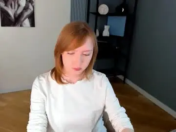 Cherrycrushlove  live sex cam