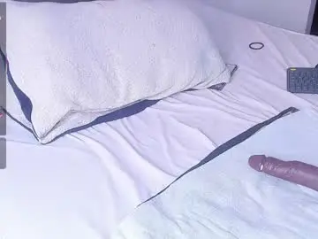 Cristal130625  live sex cam