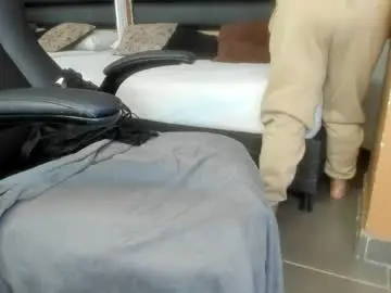 Hadelyn_lee  live sex cam