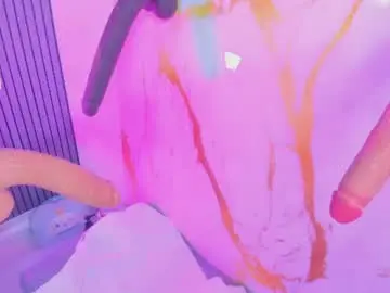 Hinata_dolly  live sex cam
