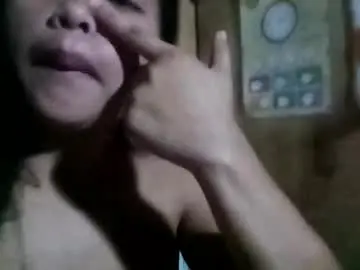 Hottie_mommax  live sex cam