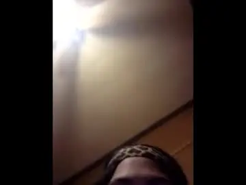 Juicyslutx  live sex cam