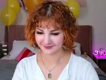 Kira_fluffy  live sex cam