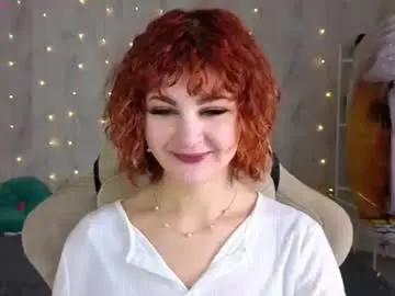Kira_fluffy  live sex cam