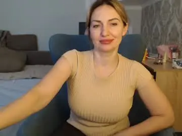 Mallinia  live sex cam