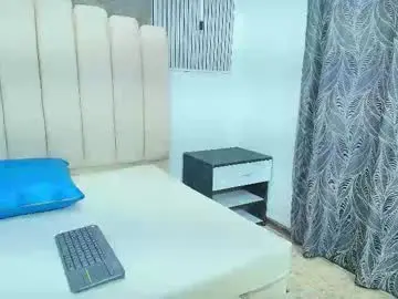 Nahomy_campbel2  live sex cam