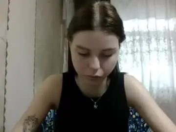 Royalvelour  live sex cam