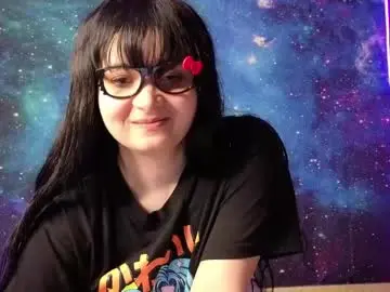 Trixiedoescamcam  live sex cam