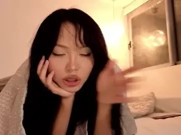 Amyalwayshere  live sex cam