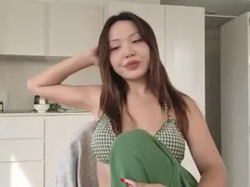 Amyalwayshere  live sex cam