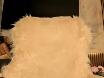 Blackmilk_01  live sex cam