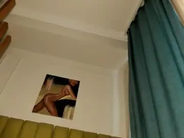 Blackmilk_01  live sex cam