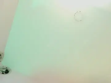 Bonny_petite  live sex cam