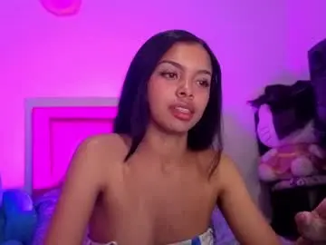 Cute_yilis  live sex cam