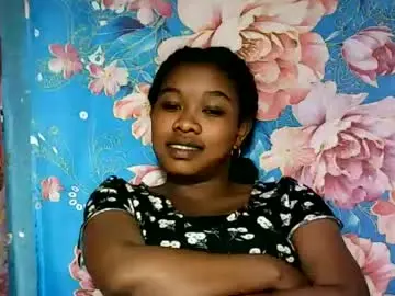 Juna487701  live sex cam