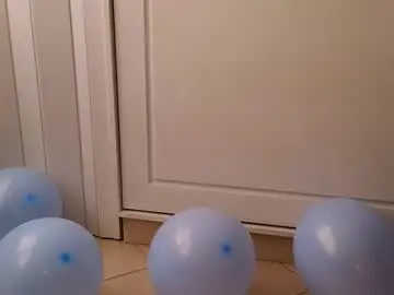 Katherinepeti  live sex cam