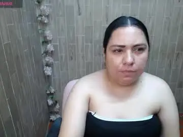 Katy2425  live sex cam
