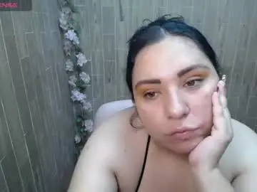 Katy2425  live sex cam