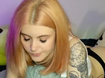 Novarem  live sex cam