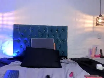 Samantha_foxyy  live sex cam