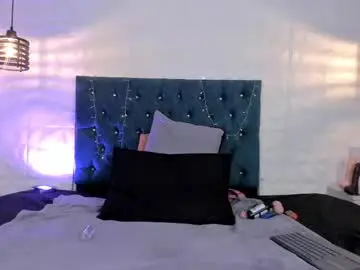 Samantha_foxyy  live sex cam