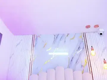 Tifanyhills  live sex cam