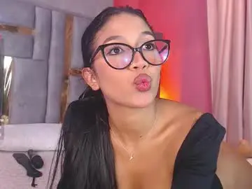 Tyla_ks  live sex cam