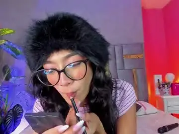 Tyla_ks  live sex cam