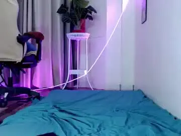 Urlovingshobie69  live sex cam